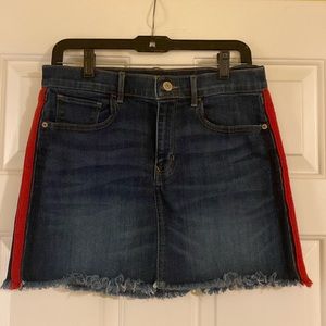 Express Jean skirt with red trim